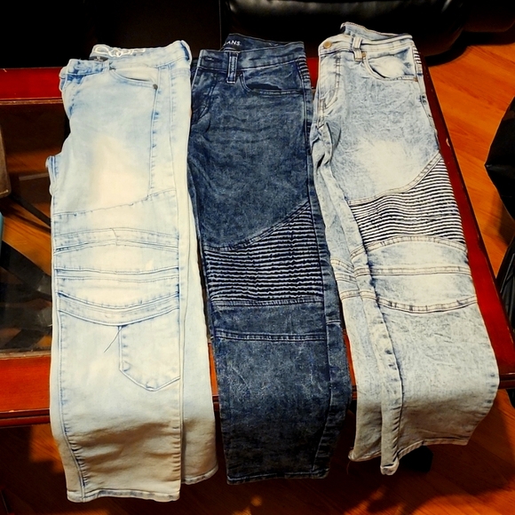 Boys Jeans - Picture 1 of 7